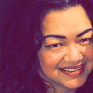 Meet your Posher, Carol